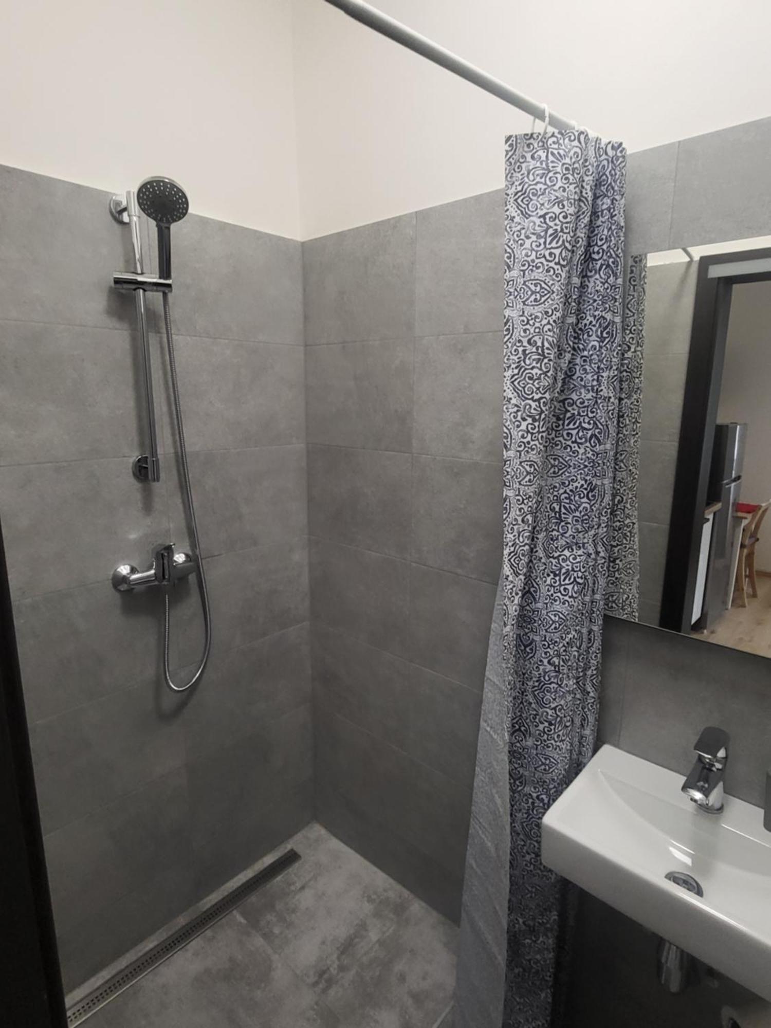 City Center Apartments - Moderna Brno Rimske Namesti III Bagian luar foto