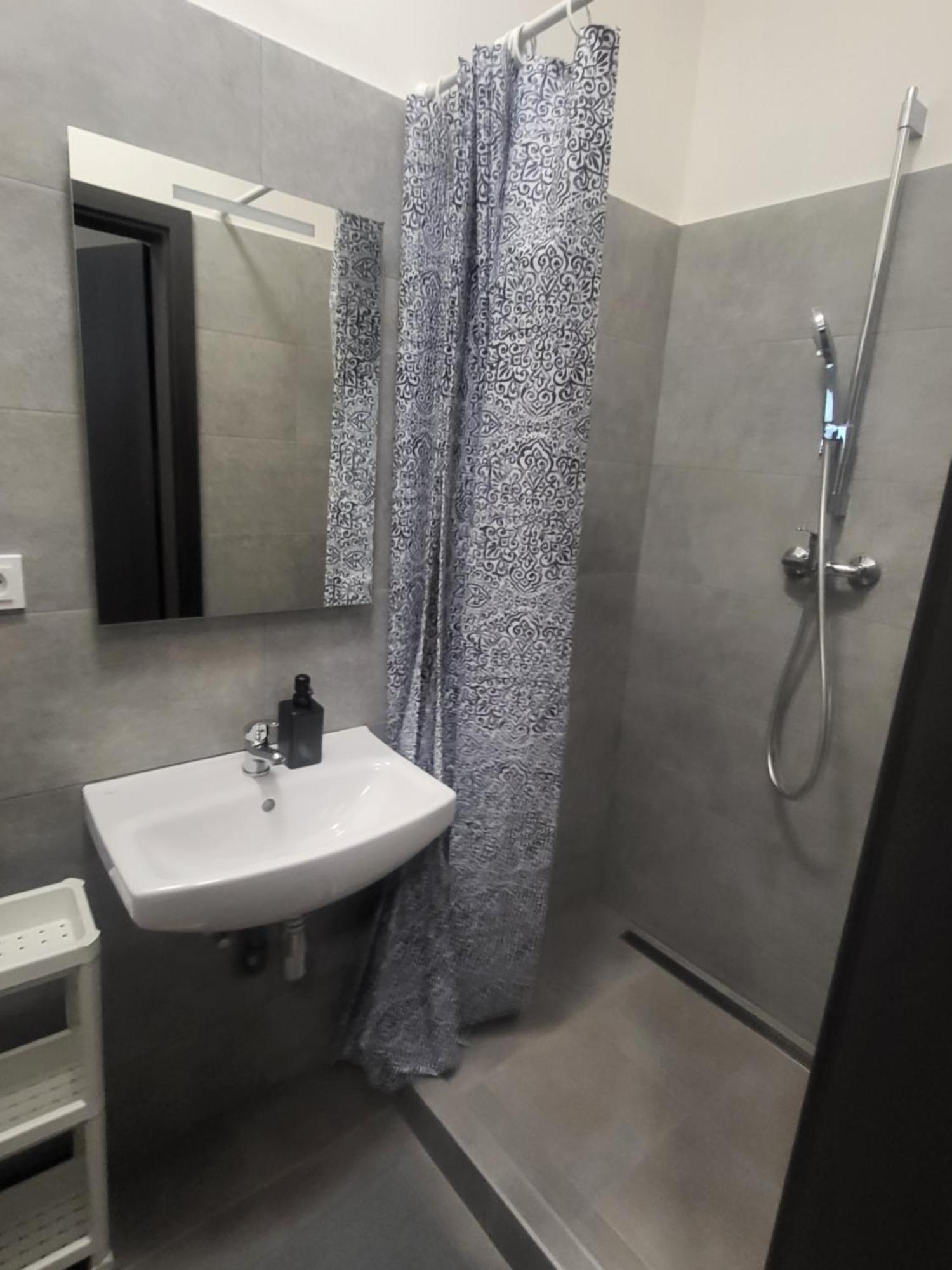 City Center Apartments - Moderna Brno Rimske Namesti III Bagian luar foto